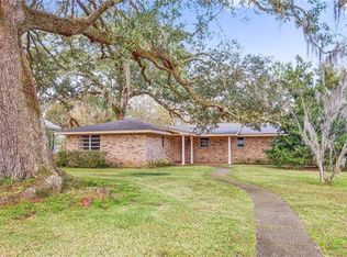 530 Park Ave, Mandeville, LA 70448