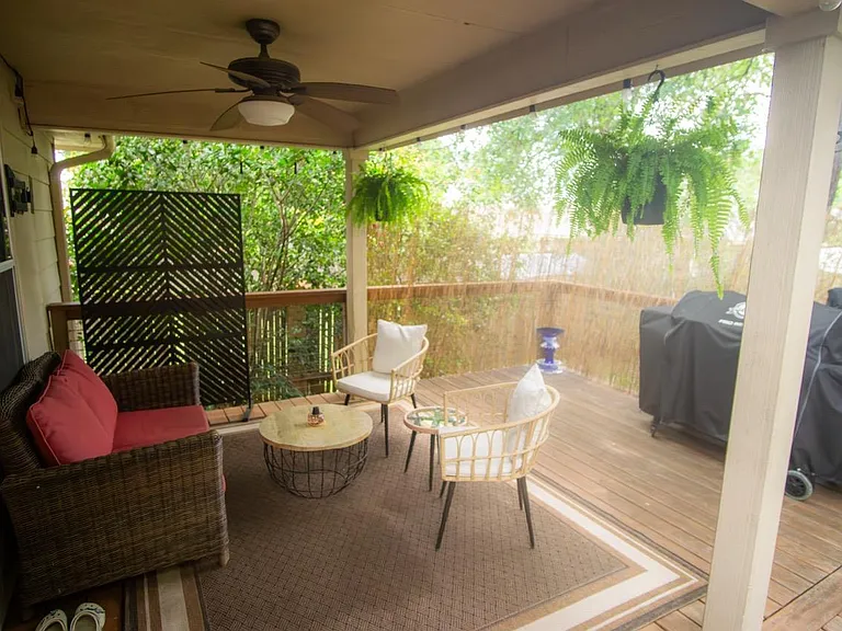 5209 English Glade Dr — Photo 15