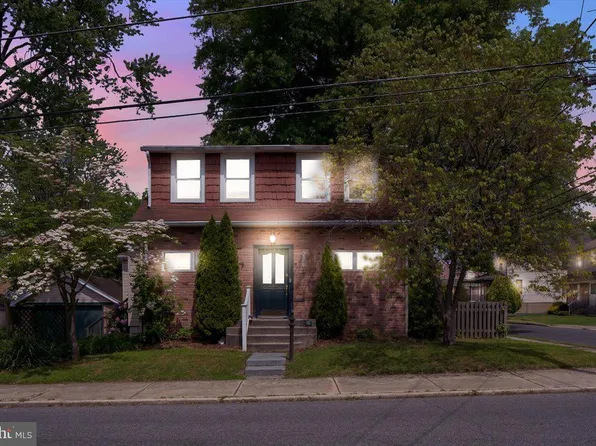 1700 Shallcross Ave, Folcroft, PA 19032