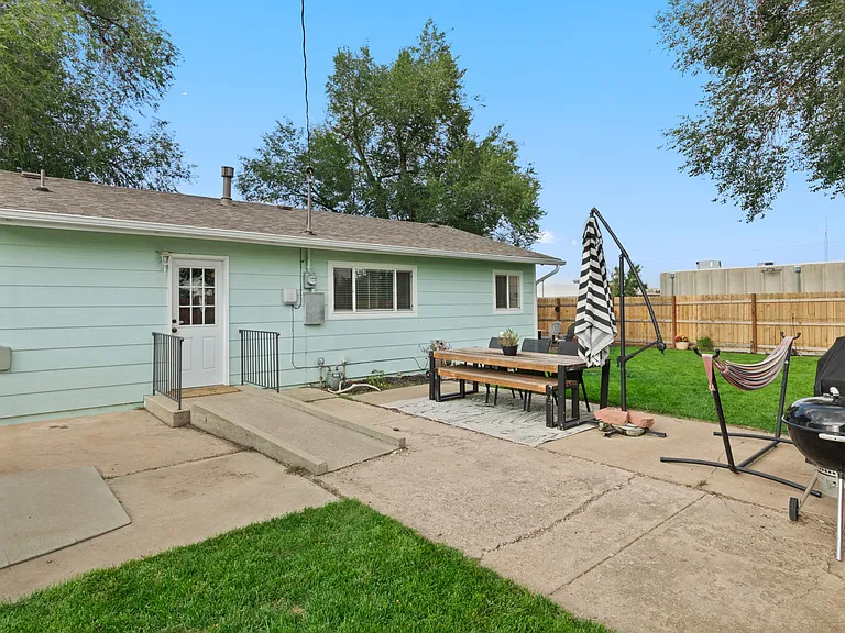 1315 Pando Ave — Photo 17