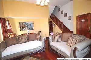 3rd image of 586 Seaview Ave