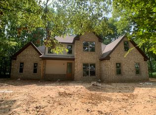 7443 Youngblood Cv, Olive Branch, MS 38654