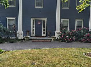 42 Sturbridge Hill Rd, New Canaan, CT 06840