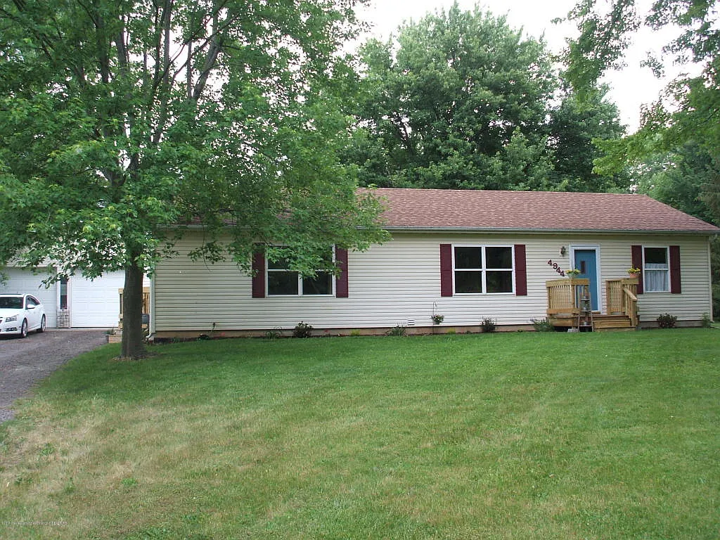 4944 W State Rd photo 1