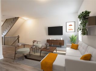 16 Clear Valley Ln, Hamilton, ON L0R1W0