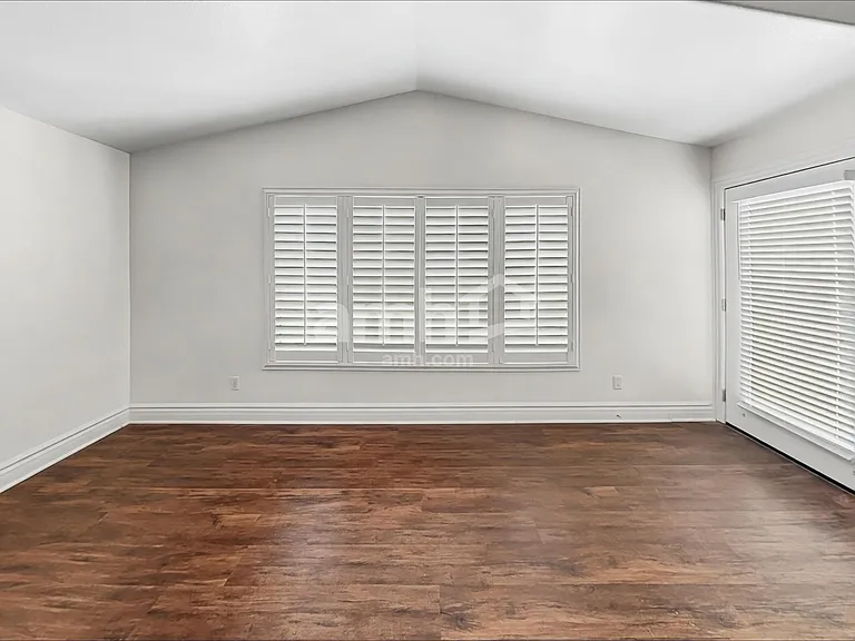 9715 E Inverness Ave — Photo 12