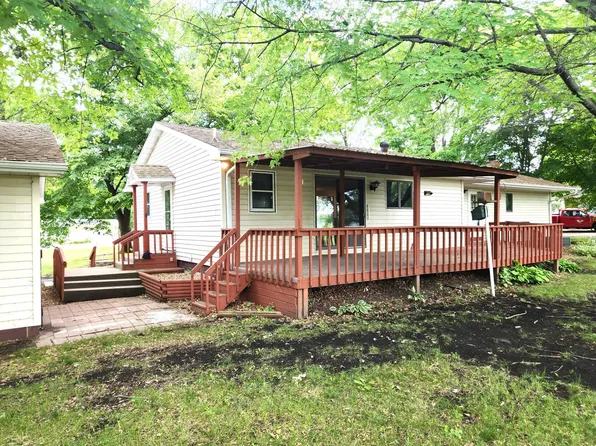 1687 County Road 6 NW, Annandale, MN 55302