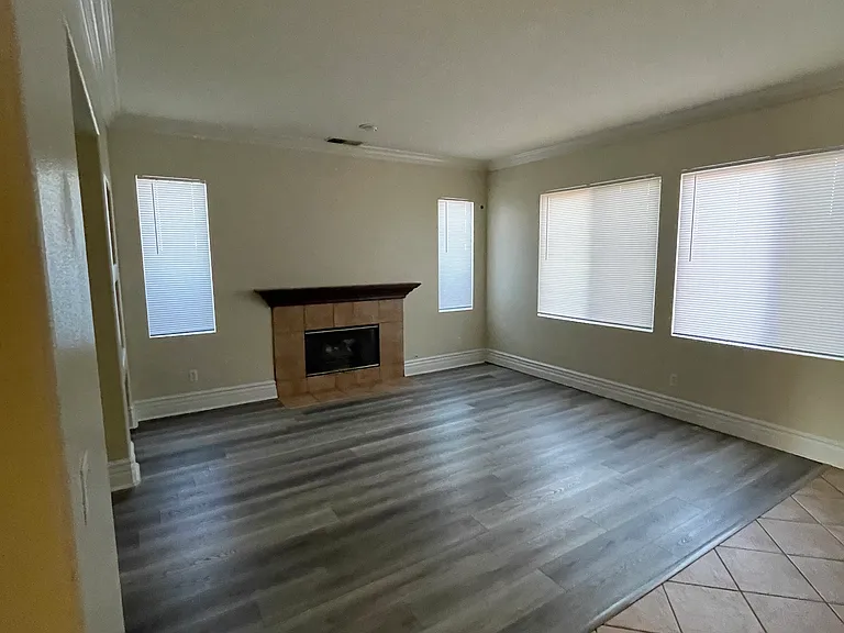31936 Rosewood Ct — Photo 7
