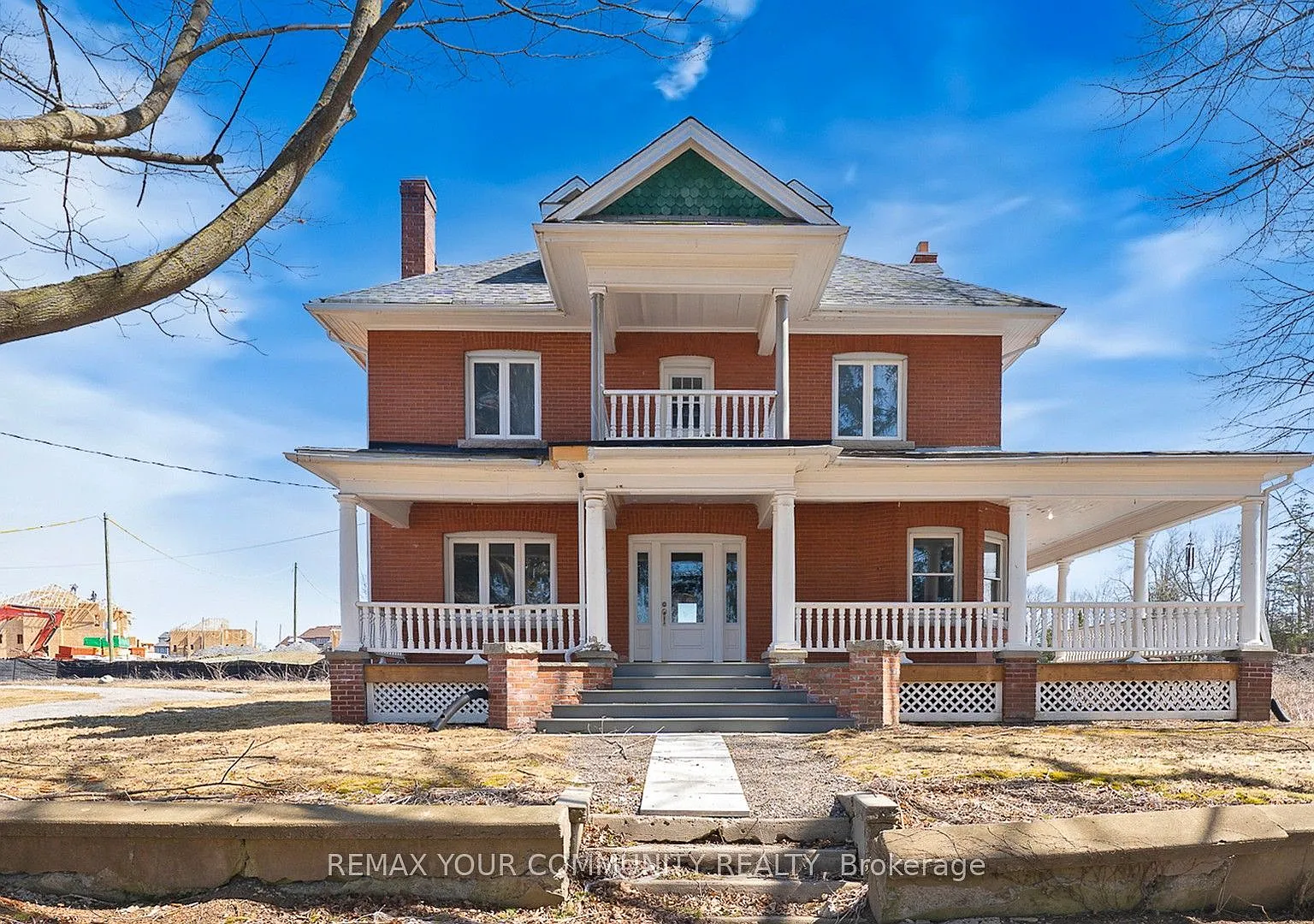 5 bed, $4,000 — Photo 1