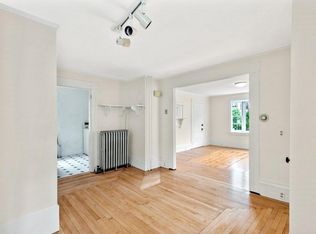 130 Pleasant St, Marblehead, MA 01945