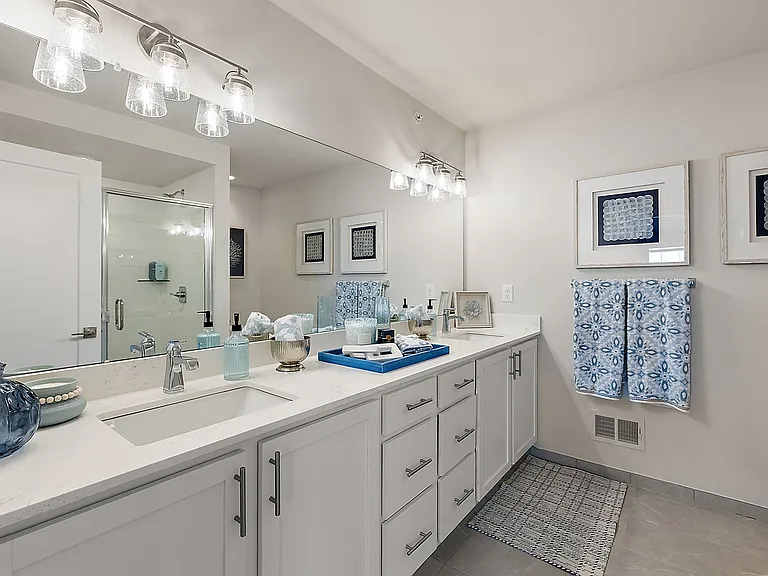 Mystic Cove - Luxury Lakefront Living — Photo 78