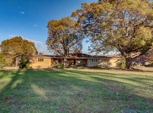 1160 N Pine St, Marshfield, MO 65706