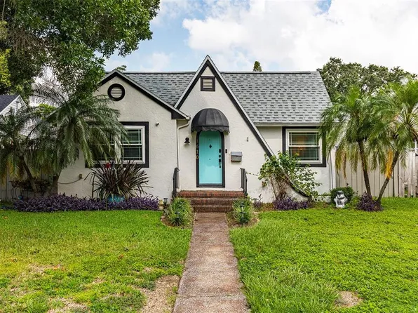 1610 14th St N, Saint Petersburg, FL 33704