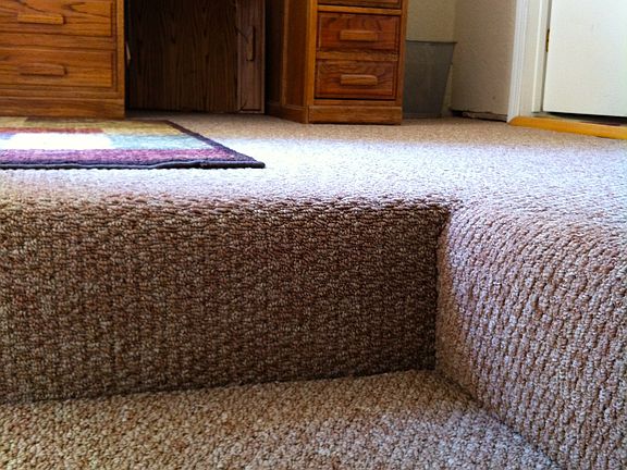 New Carpet throughout