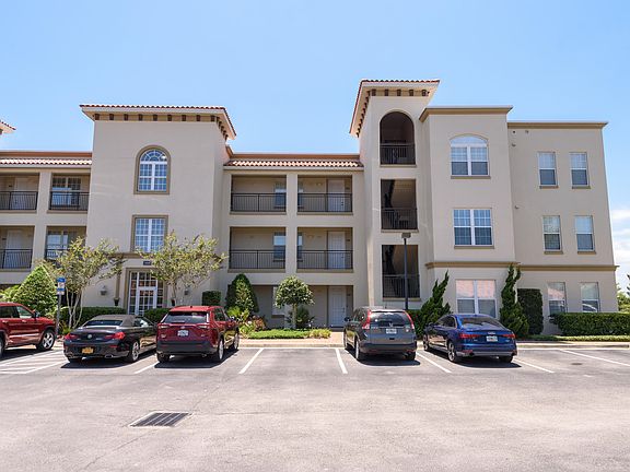 4th image of 160 Pantano Cay Blvd Unit 3204