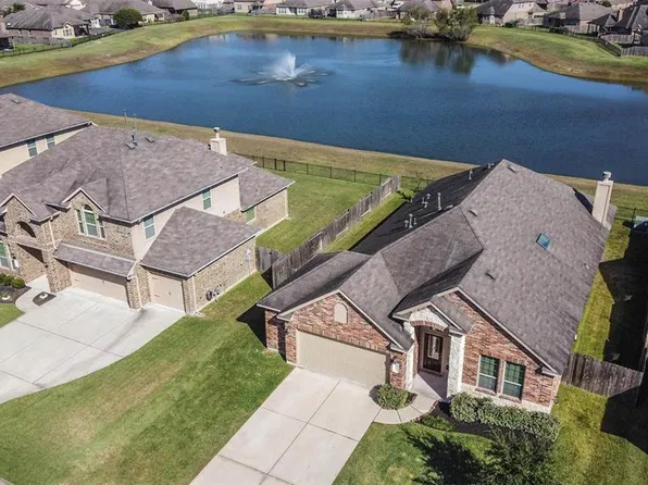 18714 Deer Trace Dr, Crosby, TX 77532