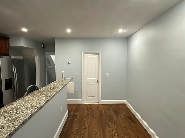 1533 Isherwood St NE — Photo 13