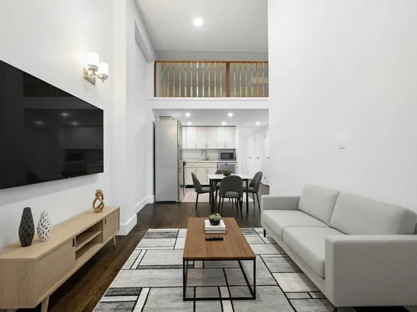 207 East 37th Street image 1 of 20