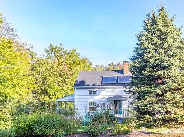 433 Summit St, Portland, ME 04103