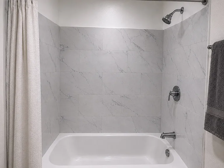 6961 Whitsett Ave #217 — Photo 7