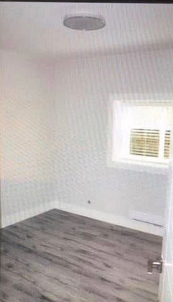 Surrey House for rent - 2 Bedrooms — photo 5