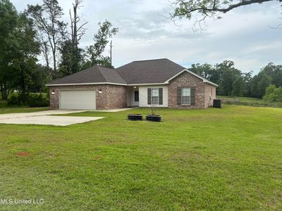 17 Camellia Rd, Carriere, MS, 39426