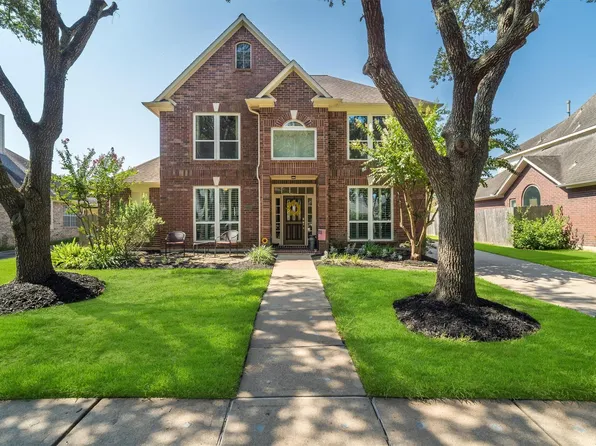 2206 Castle Bay Drive, League City, TX 77573