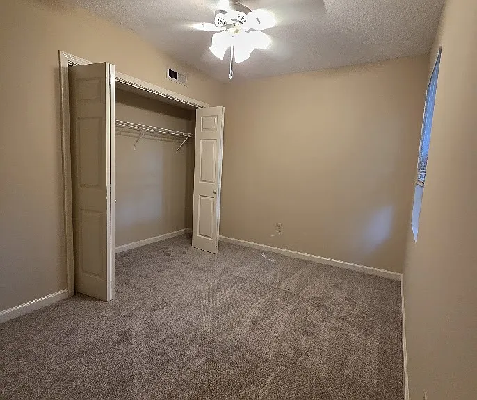 17 King Arthur Pl #B — Photo 15