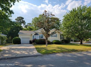 460 SW Saltaire Dr, Calabash, NC 28467