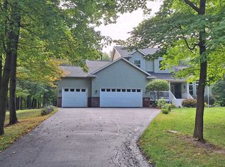 5930 Cranberry Dr, Wyoming, MN 55092