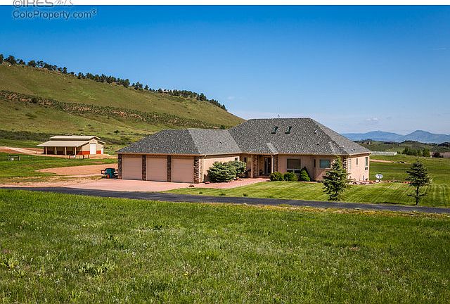 Spacious Custom Ranch