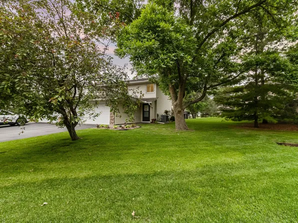 8405 W 97th St, Minneapolis, MN 55438