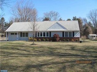 475 Rose Valley Rd, Southampton, PA 18966