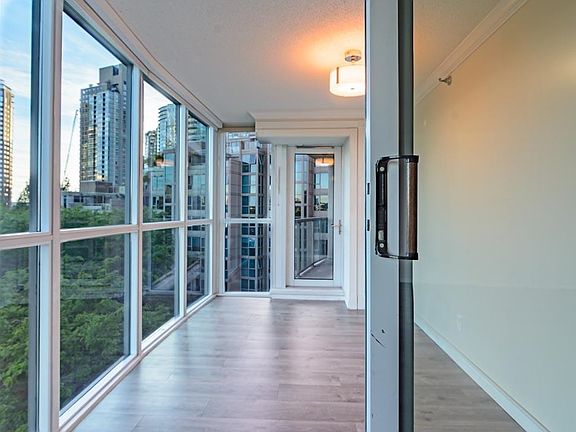 3rd image of 388 Drake St #802