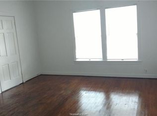 600 Boyett St #602, College Station, TX 77840