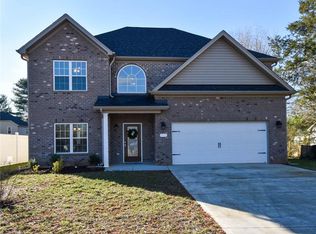 5916 Beckner St, Winston Salem, NC 27103