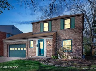 112 E Burlington St, Riverside, IL 60546