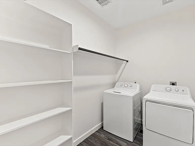 14828 Spica Ct — Photo 22