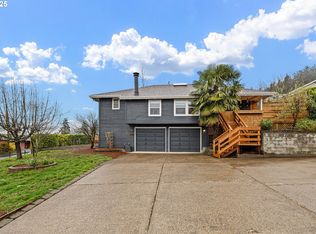 465 S 72nd St, Springfield, OR 97478
