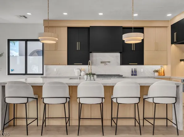 2690 Grassy Spring Pl, Las Vegas, NV 89135