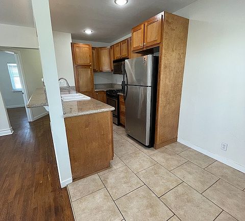 5th image of 5301 Cleon Ave #3