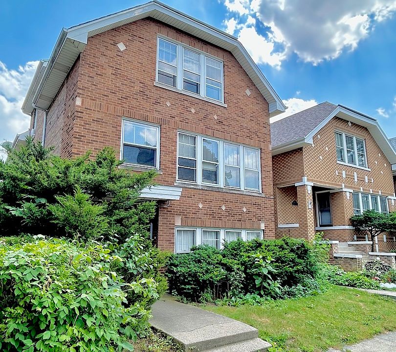 1st image of 4931 W Ainslie St