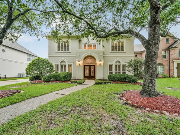 1523 Ashbury Park Dr, Houston, TX 77077