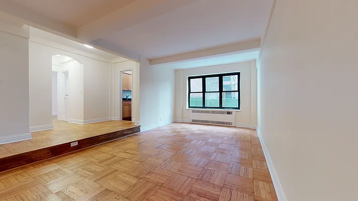 Rented by Bond New York | media 4