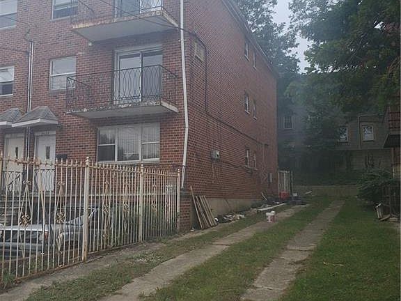 3rd image of 2128 Edenwald Ave