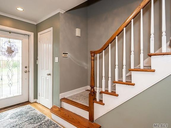2nd image of 139 Saint Pauls Place