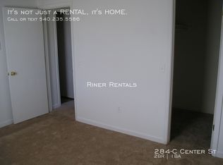 284 Center St APT C, Timberville, VA 22853