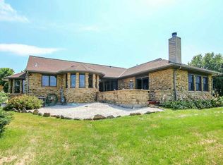 2744 Buergin Rd, Sun Prairie, WI 53590