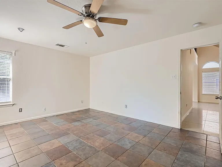 3001 Rainy River Dr — Photo 14