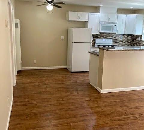 5th image of 4582 Bancroft St #3